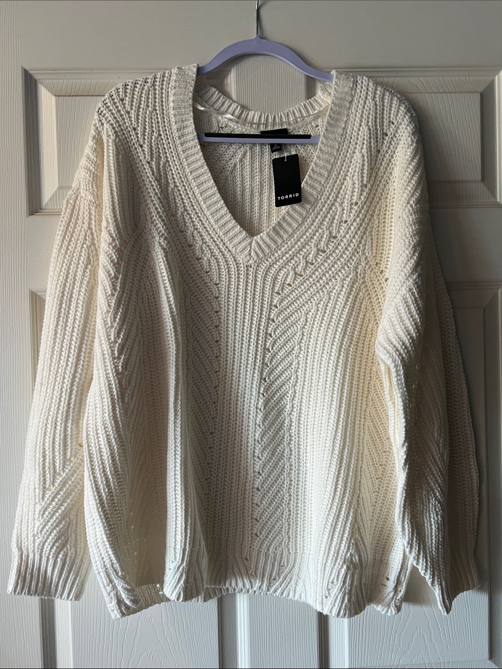 torrid Cream Cable V-Neck Pullover Sweater